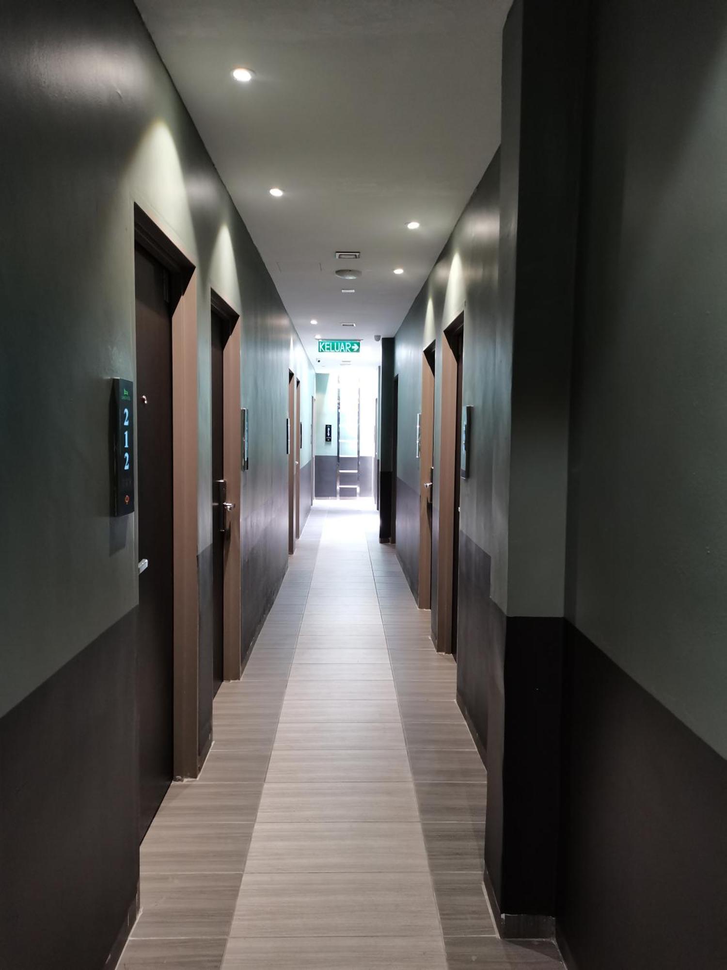 Lumut Hotel Exterior photo